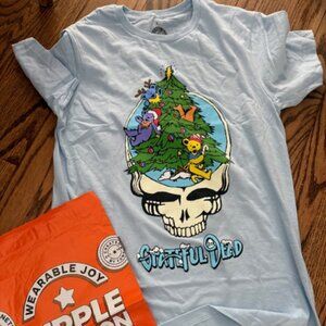 Ripple Junction Grateful Dead Christmas Graphic Tshirt - Small - NEW